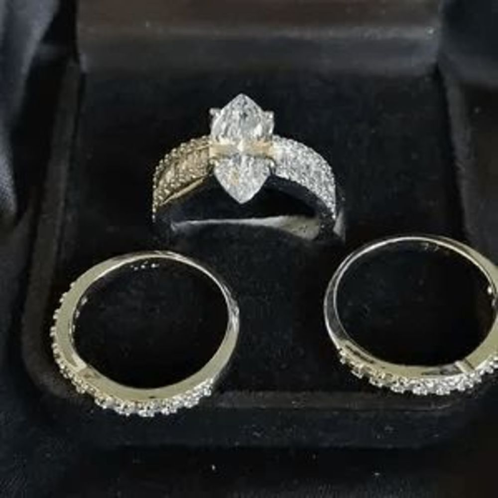STERLING SILVER MARQUISE CUT BAGUETTE DIAMOND RING AND DIAMOND RING GUARDS - Picture 6 of 7